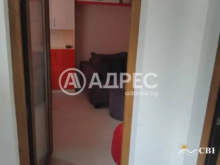 Apartment, 2-room, 65 m², in Burgas. Photo 3 of 8. Burgas, Black Sea, Bulgaria. Cheap Beach Holiday.