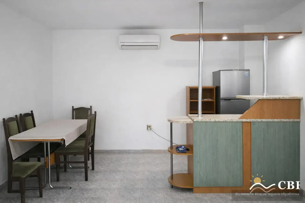 Apartment, 4-room, 120 m², in Varna. Photo 2 of 8. Varna, Black Sea, Bulgaria. Cheap Beach Holiday.