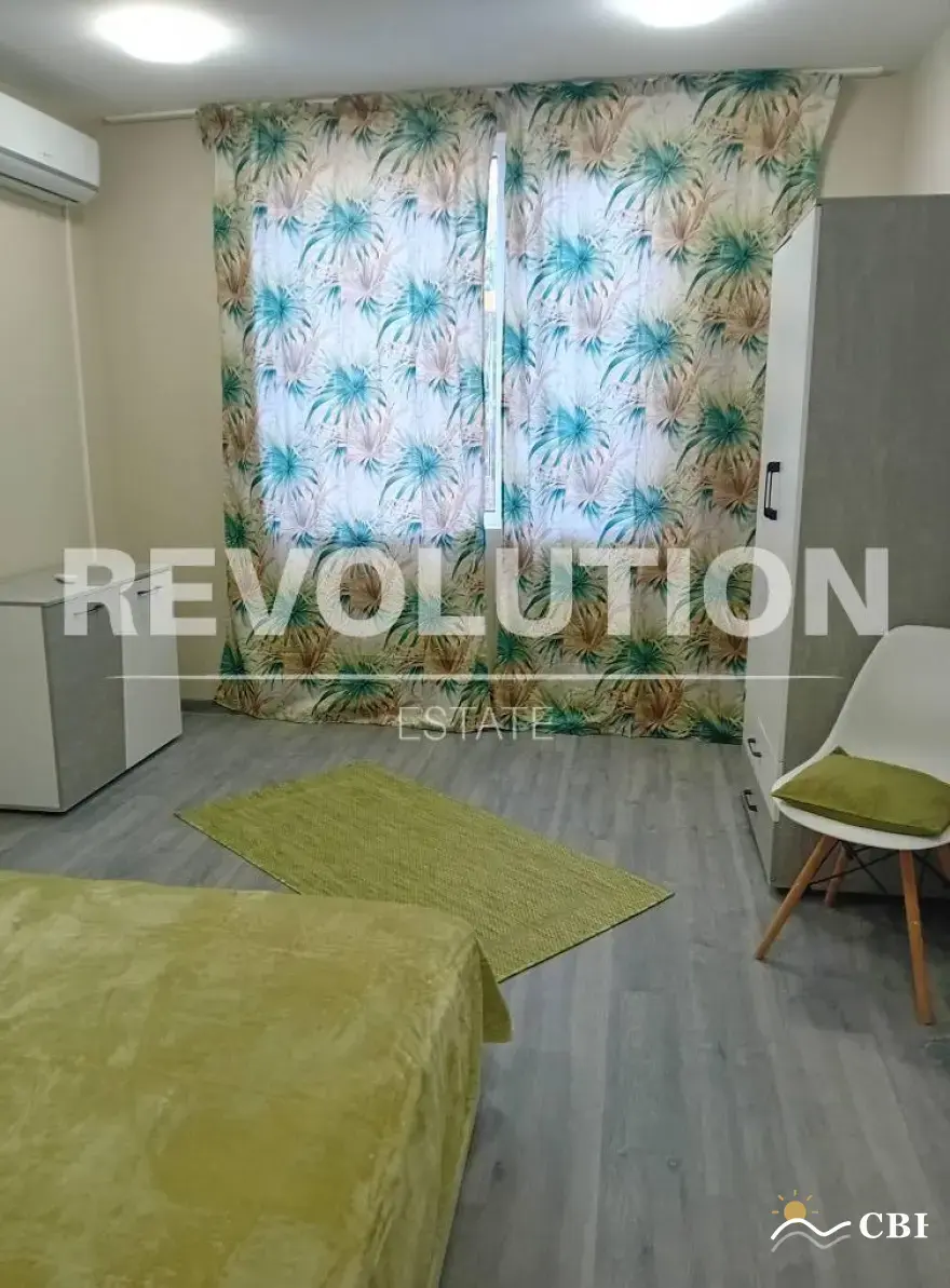 Apartment, 3-room, 88 m², in Varna. Photo 4 of 7. Varna, Black Sea, Bulgaria. Cheap Beach Holiday.