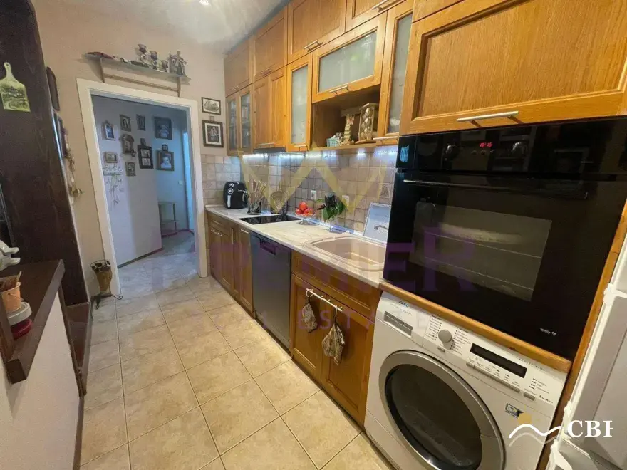 Apartment, 3-room, 65 m², in Varna. Photo 3 of 16. Varna, Black Sea, Bulgaria. Cheap Beach Holiday.
