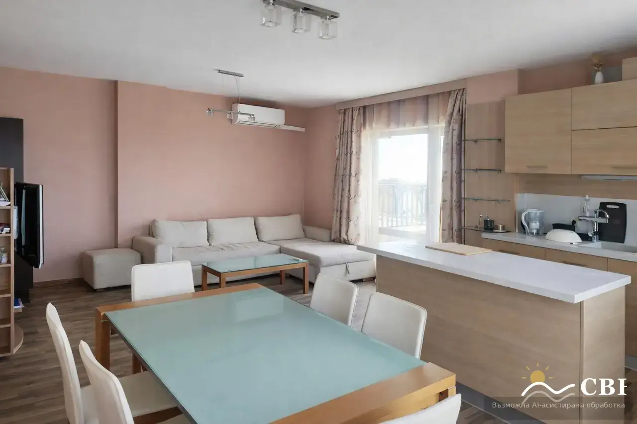 Apartment, 3-room, 90 m², in Priseltsi. Photo 1 of 5. Priseltsi, Black Sea, Bulgaria. Cheap Beach Holiday.