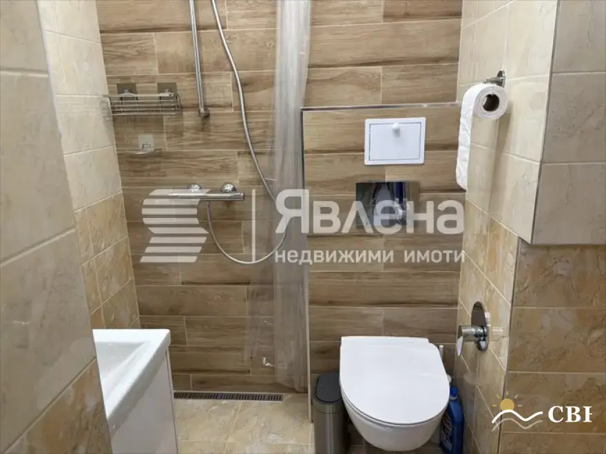 Apartment, 1-room, 25 m², in Burgas. Photo 5 of 8. Burgas, Black Sea, Bulgaria. Cheap Beach Holiday.