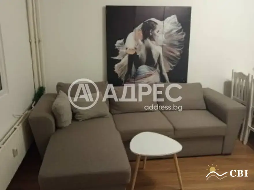 Apartment, 2-room, 60 m², in Burgas. Photo 2 of 4. Burgas, Black Sea, Bulgaria. Cheap Beach Holiday.