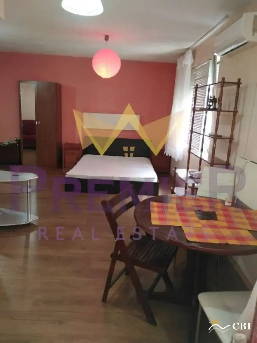Apartment, 1-room, 40 m², in Varna. Photo 1 of 6. Varna, Black Sea, Bulgaria. Cheap Beach Holiday.