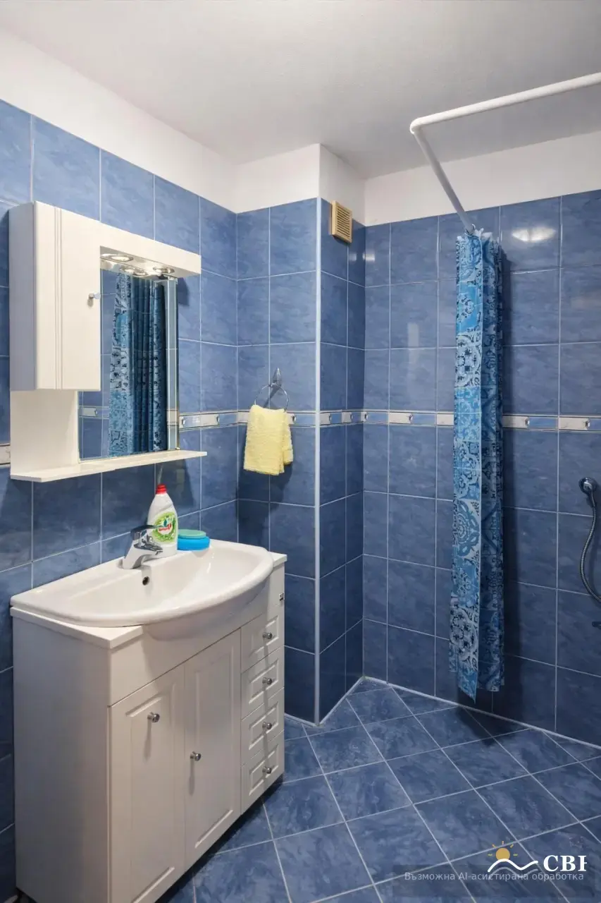 Apartment, 4-room, 102 m², in Varna. Photo 8 of 10. Varna, Black Sea, Bulgaria. Cheap Beach Holiday.