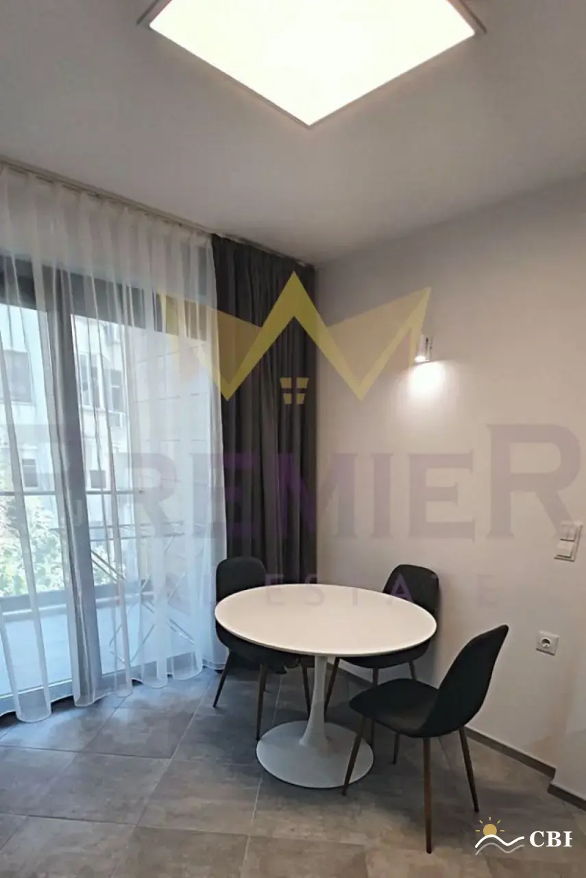 Apartment, 3-room, 80 m², in Varna. Photo 2 of 13. Varna, Black Sea, Bulgaria. Cheap Beach Holiday.