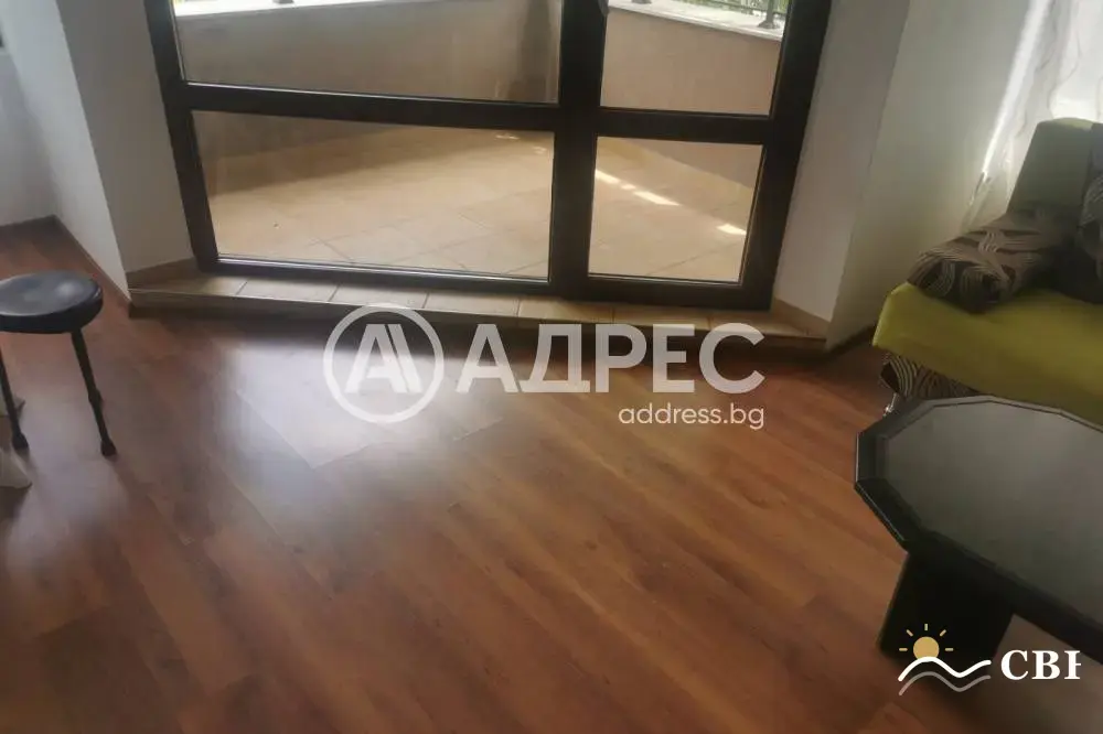 Apartment, 2-room, 65 m², in Burgas. Photo 5 of 11. Burgas, Black Sea, Bulgaria. Cheap Beach Holiday.