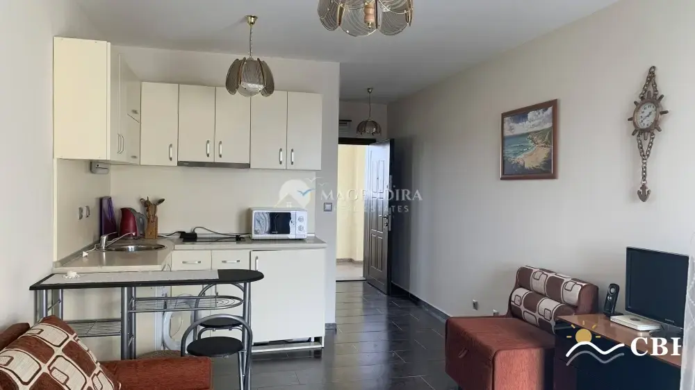 Apartment, 1-room, 40 m², in Nessebar. Photo 4 of 10. Nessebar, Black Sea, Bulgaria. Cheap Beach Holiday.