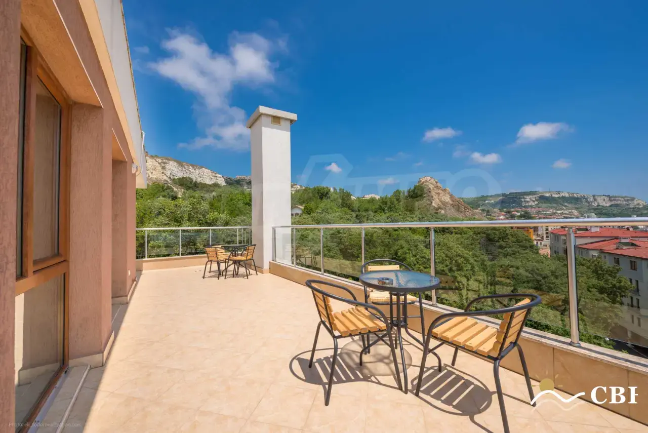 Apartment, 3-room, 166 m², in Balchik. Photo 4 of 16. Balchik, Black Sea, Bulgaria. Cheap Beach Holiday.