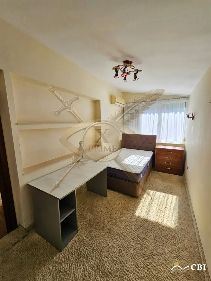 Apartment, 3-room, 90 m², in Varna. Photo 6 of 8. Varna, Black Sea, Bulgaria. Cheap Beach Holiday.