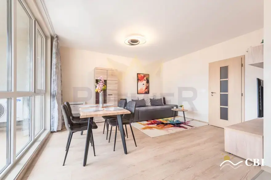 Apartment, 2-room, 70 m², in Varna. Photo 4 of 7. Varna, Black Sea, Bulgaria. Cheap Beach Holiday.