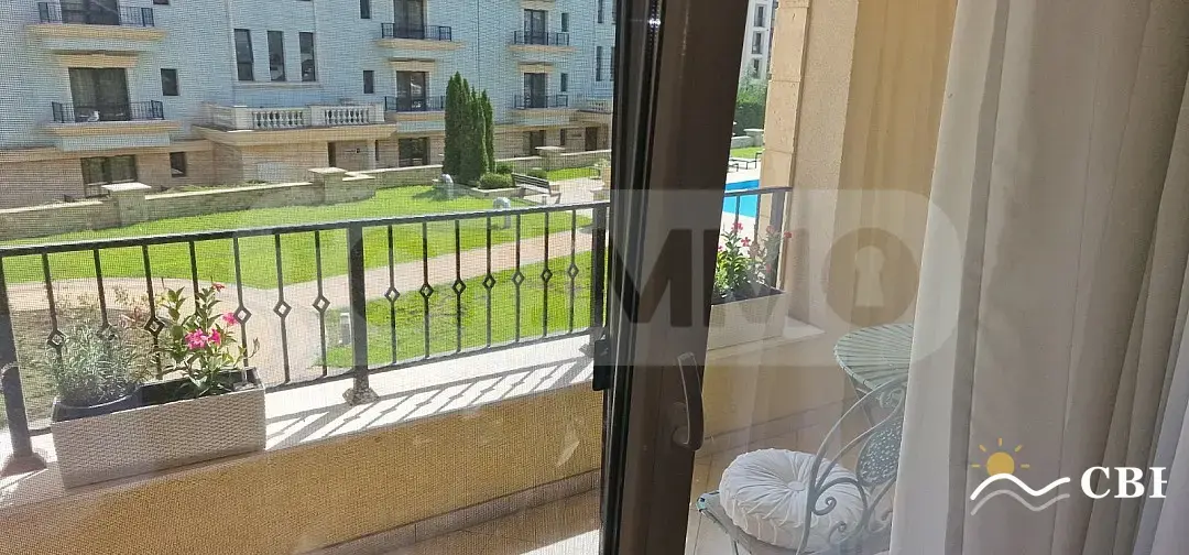 Apartment, 1-room, 67 m², in St. St. Konstantin and Elena. Photo 4 of 12. St. St. Konstantin and Elena, Black Sea, Bulgaria. Cheap Beach Holiday.
