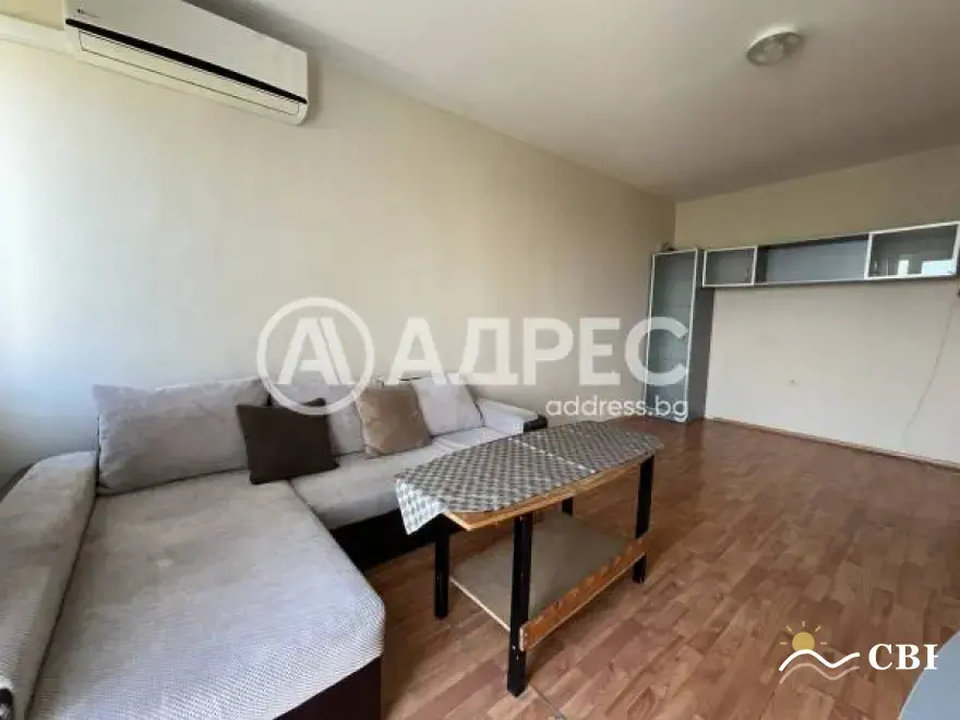 Apartment, 2-room, 65 m², in Varna. Photo 1 of 11. Varna, Black Sea, Bulgaria. Cheap Beach Holiday.
