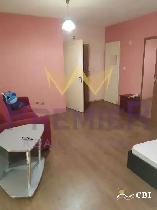 Apartment, 1-room, 40 m², in Varna. Photo 2 of 6. Varna, Black Sea, Bulgaria. Cheap Beach Holiday.