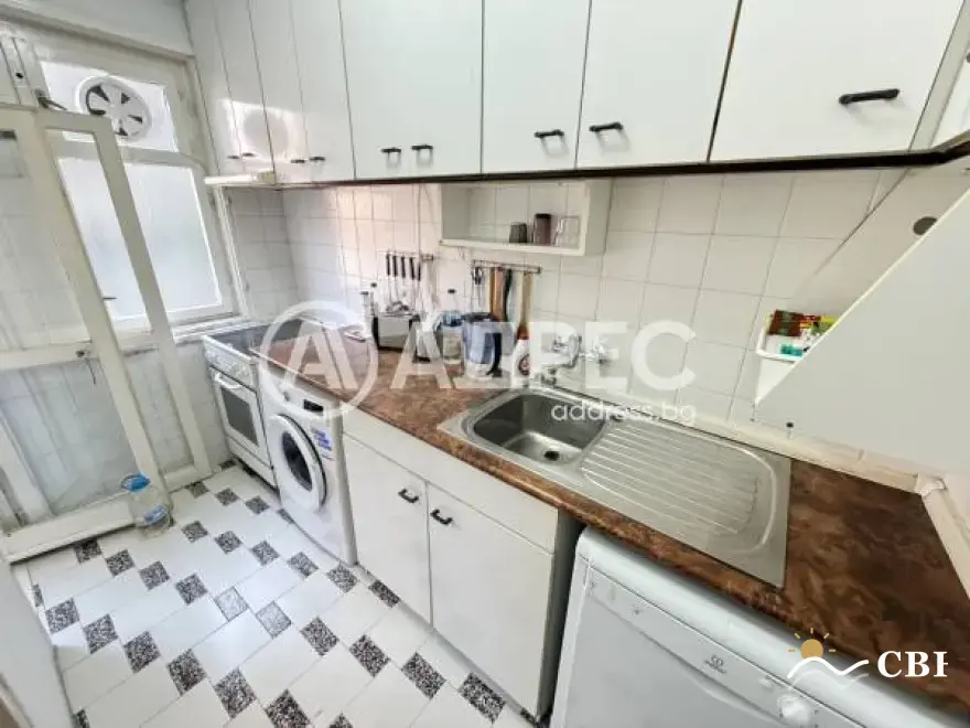 Apartment, 3-room, 100 m², in Varna. Photo 6 of 16. Varna, Black Sea, Bulgaria. Cheap Beach Holiday.
