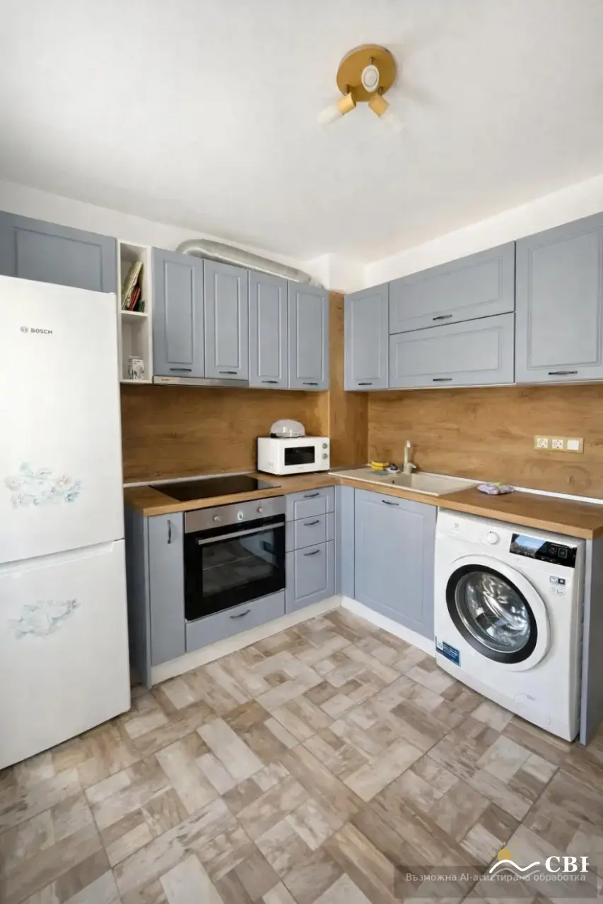 Apartment, 3-room, 80 m², in Varna. Photo 1 of 9. Varna, Black Sea, Bulgaria. Cheap Beach Holiday.