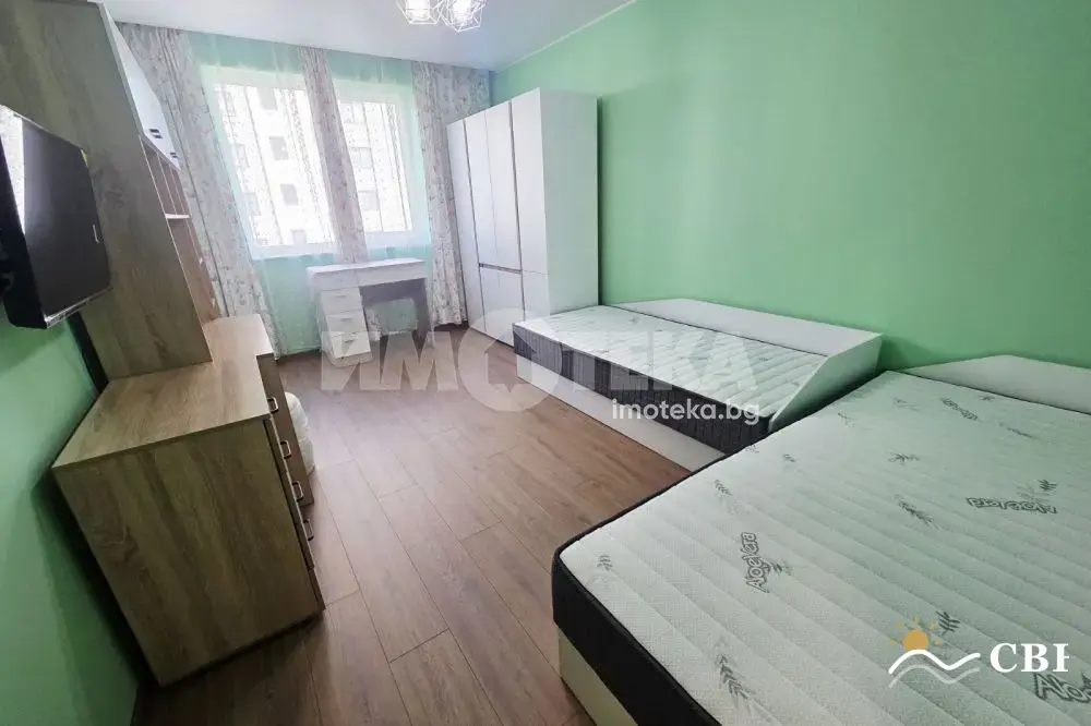 Apartment, 3-room, 91 m², in Varna. Photo 6 of 14. Varna, Black Sea, Bulgaria. Cheap Beach Holiday.