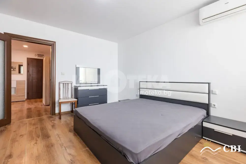 Apartment, 3-room, 80 m², in Varna. Photo 8 of 13. Varna, Black Sea, Bulgaria. Cheap Beach Holiday.