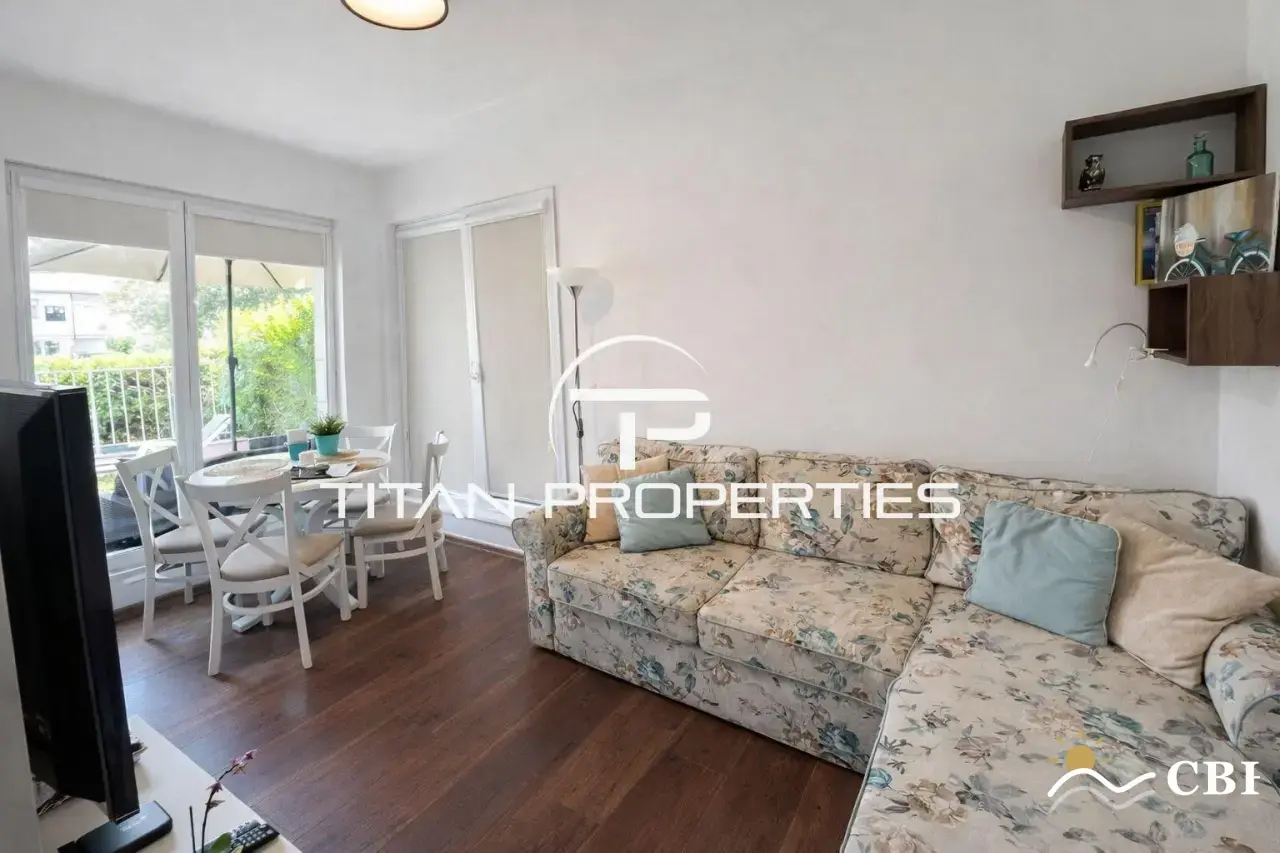 Apartment, 2-room, 60 m², in St. St. Konstantin and Elena. Photo 1 of 13. St. St. Konstantin and Elena, Black Sea, Bulgaria. Cheap Beach Holiday.