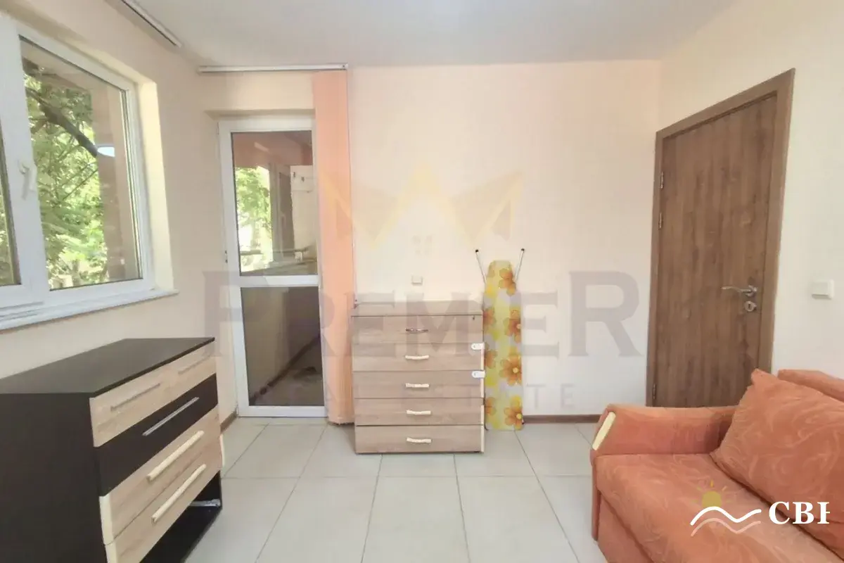 Apartment, 3-room, 60 m², in Varna. Photo 9 of 11. Varna, Black Sea, Bulgaria. Cheap Beach Holiday.