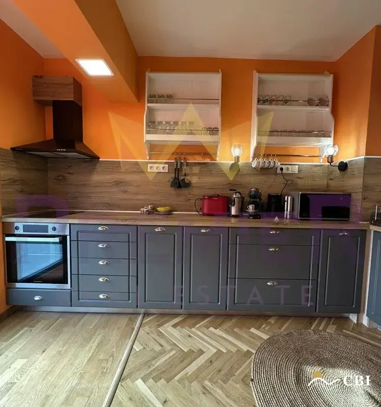 Apartment, 2-room, 55 m², in Varna. Photo 2 of 13. Varna, Black Sea, Bulgaria. Cheap Beach Holiday.