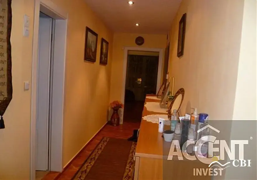 Apartment, 3-room, 100 m², in Varna. Photo 3 of 12. Varna, Black Sea, Bulgaria. Cheap Beach Holiday.