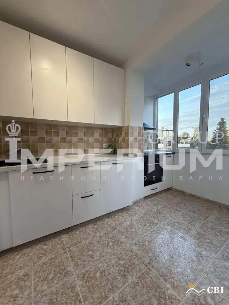 Apartment, 2-room, 65 m², in Varna. Photo 4 of 11. Varna, Black Sea, Bulgaria. Cheap Beach Holiday.