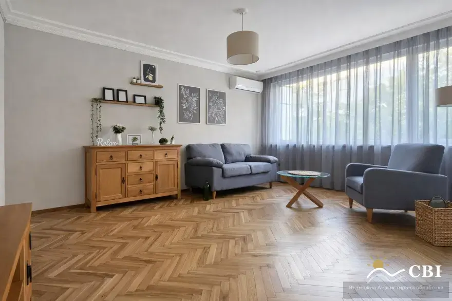 Apartment, 3-room, 90 m², in Varna. Photo 1 of 10. Varna, Black Sea, Bulgaria. Cheap Beach Holiday.