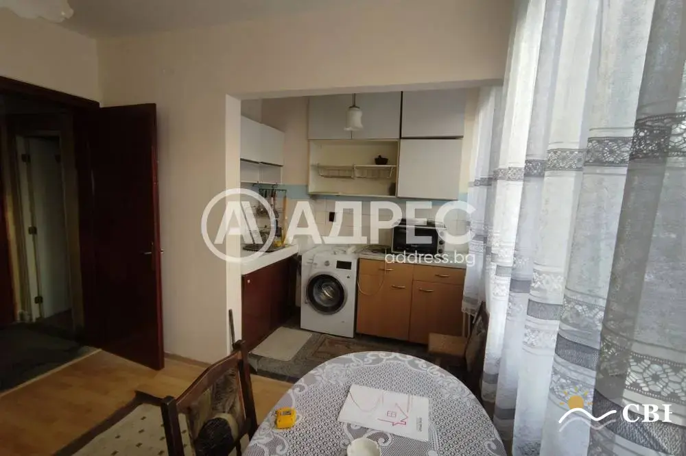 Apartment, 3-room, 80 m², in Varna. Photo 1 of 10. Varna, Black Sea, Bulgaria. Cheap Beach Holiday.