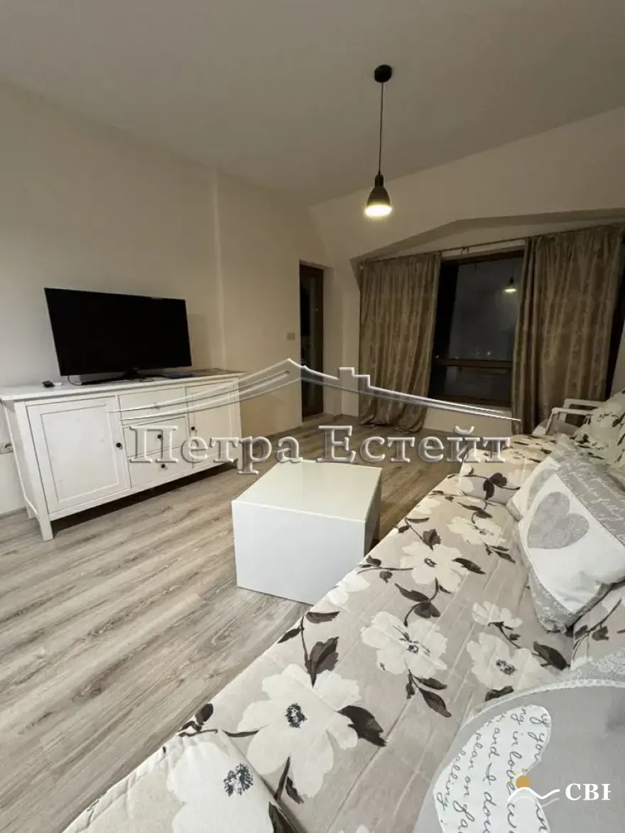 Apartment, 2-room, 60 m², in Varna. Photo 1 of 8. Varna, Black Sea, Bulgaria. Cheap Beach Holiday.