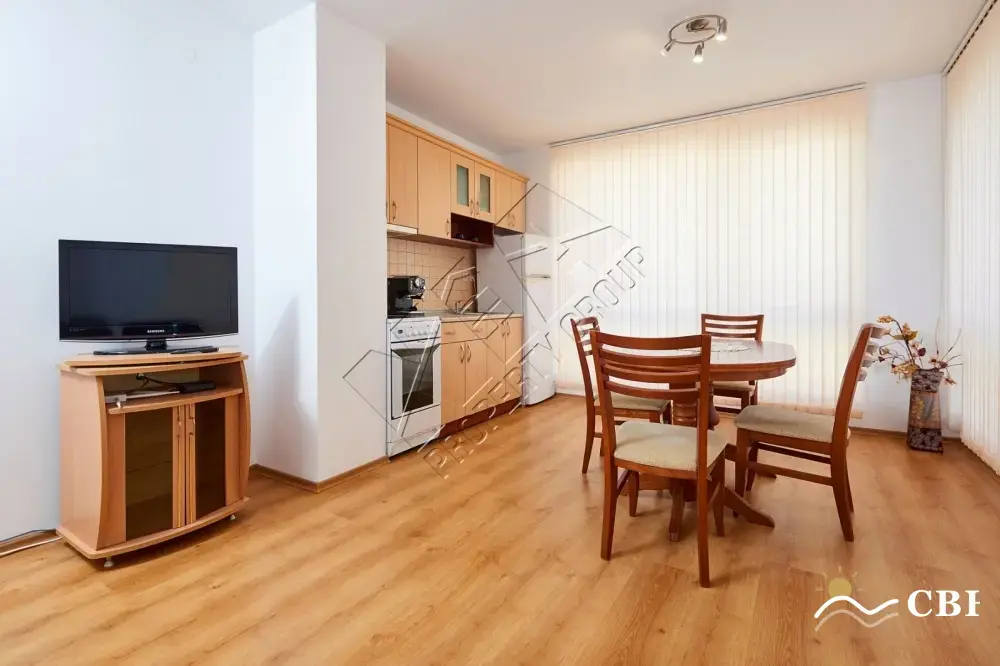 Apartment, 2-room, 60 m², in Pomorie. Photo 2 of 9. Pomorie, Black Sea, Bulgaria. Cheap Beach Holiday.