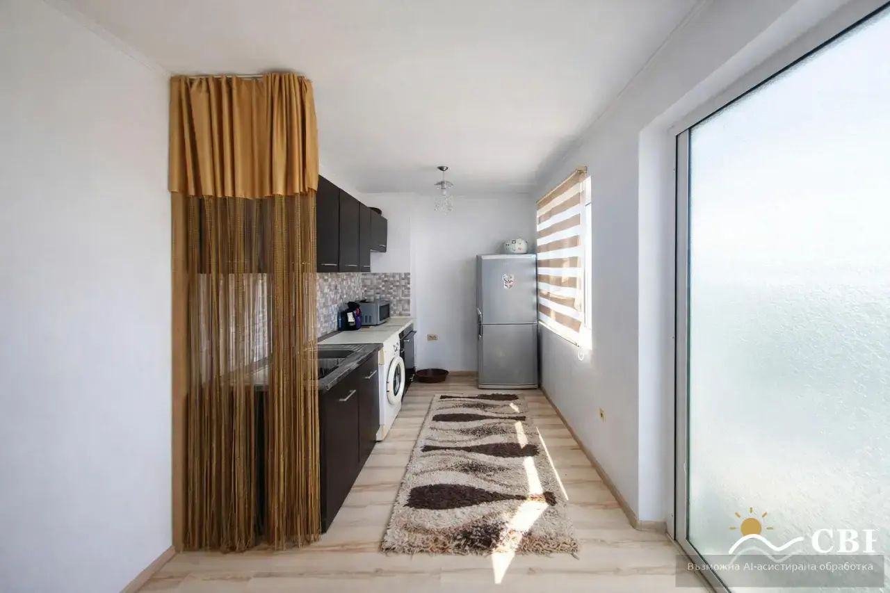 Apartment, 3-room, 100 m², in Varna. Photo 3 of 7. Varna, Black Sea, Bulgaria. Cheap Beach Holiday.