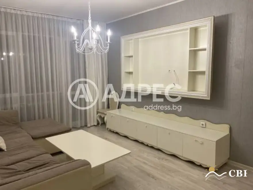 Apartment, 2-room, 65 m², in Varna. Photo 2 of 10. Varna, Black Sea, Bulgaria. Cheap Beach Holiday.