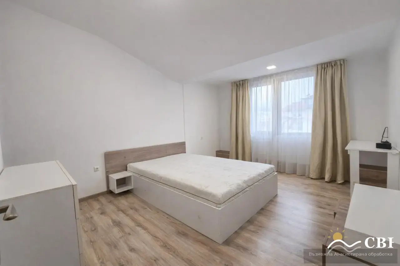 Apartment, 3-room, 120 m², in Varna. Photo 5 of 8. Varna, Black Sea, Bulgaria. Cheap Beach Holiday.