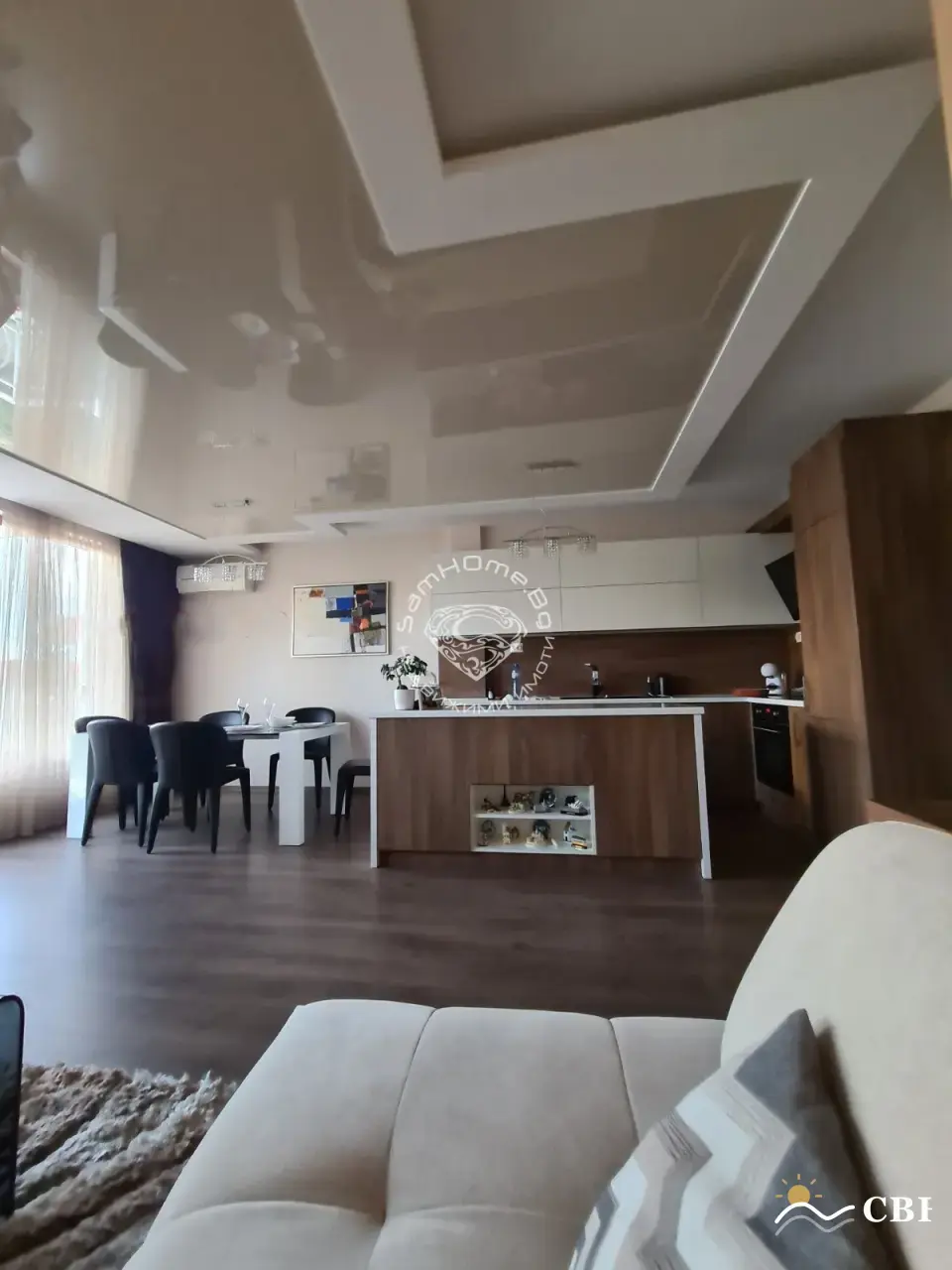 Apartment, 2-room, 98 m², in Varna. Photo 1 of 6. Varna, Black Sea, Bulgaria. Cheap Beach Holiday.
