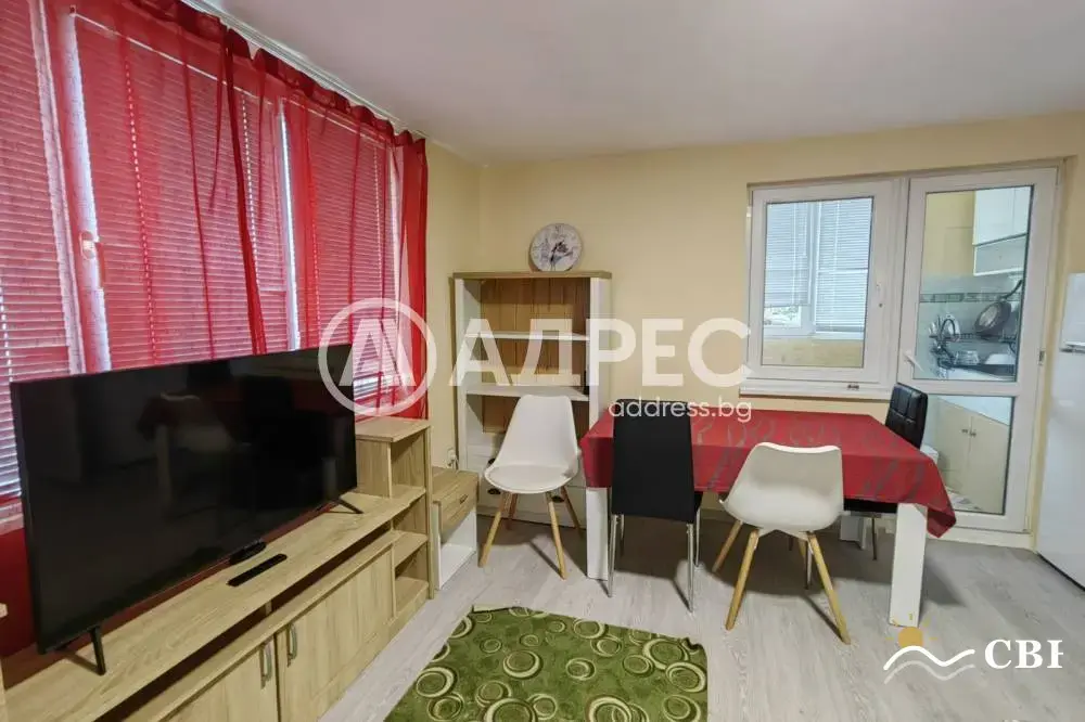 Apartment, 3-room, 80 m², in Vinitsa. Photo 5 of 12. Vinitsa, Black Sea, Bulgaria. Cheap Beach Holiday.