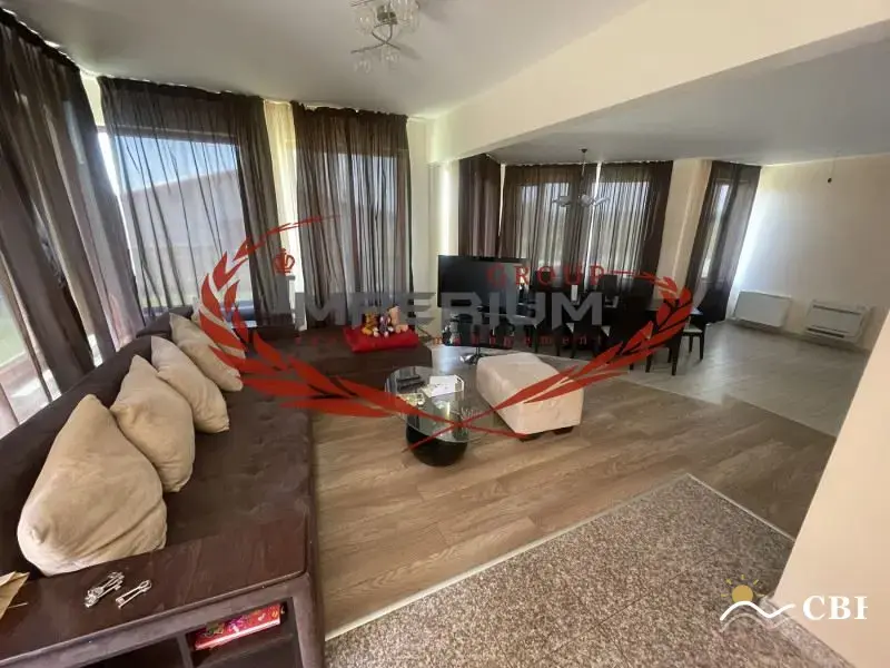 House, 1-room, 1242.8 m², in Priseltsi. Photo 1 of 16. Priseltsi, Black Sea, Bulgaria. Cheap Beach Holiday.