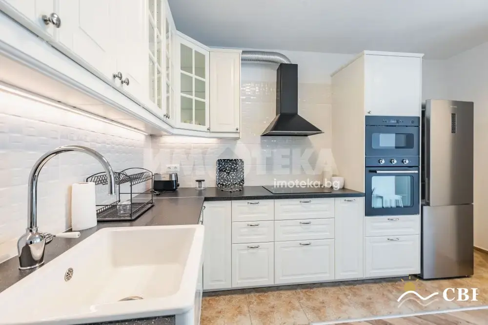 Apartment, 3-room, 110 m², in Varna. Photo 6 of 16. Varna, Black Sea, Bulgaria. Cheap Beach Holiday.