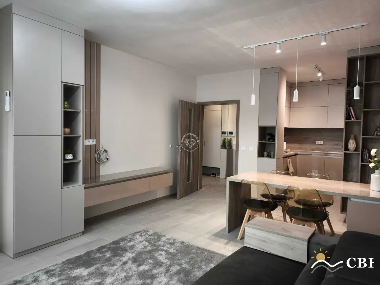 Apartment, 2-room, 67 m², in Varna. Photo 2 of 11. Varna, Black Sea, Bulgaria. Cheap Beach Holiday.