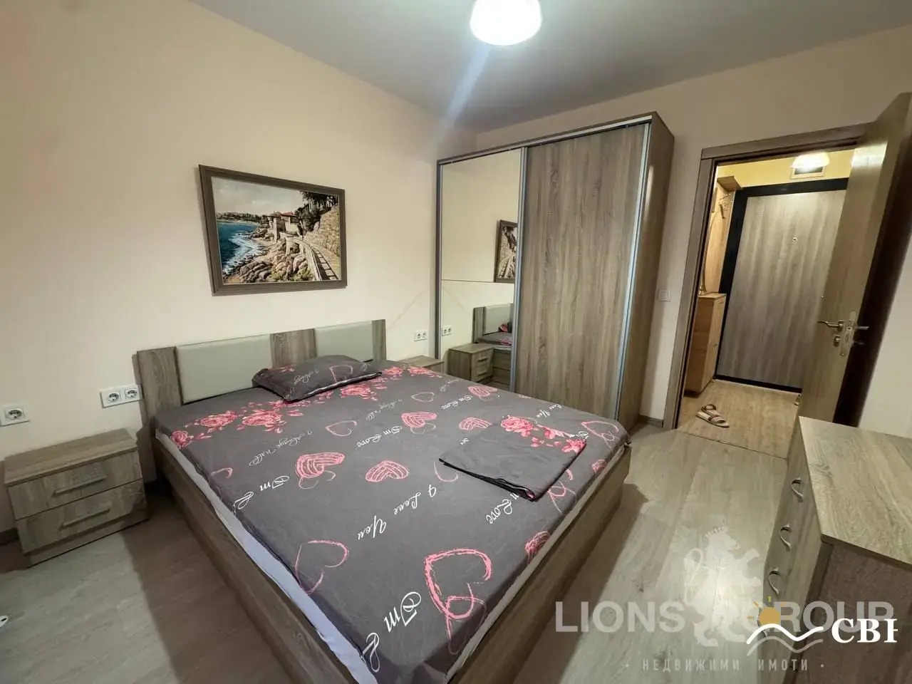 Apartment, 2-room, 70 m², in Varna. Photo 4 of 10. Varna, Black Sea, Bulgaria. Cheap Beach Holiday.