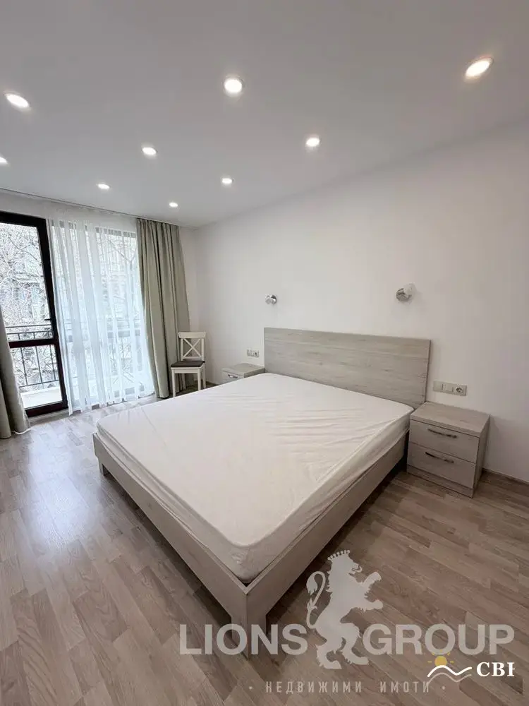Apartment, 2-room, 77 m², in St. St. Konstantin and Elena. Photo 5 of 11. St. St. Konstantin and Elena, Black Sea, Bulgaria. Cheap Beach Holiday.