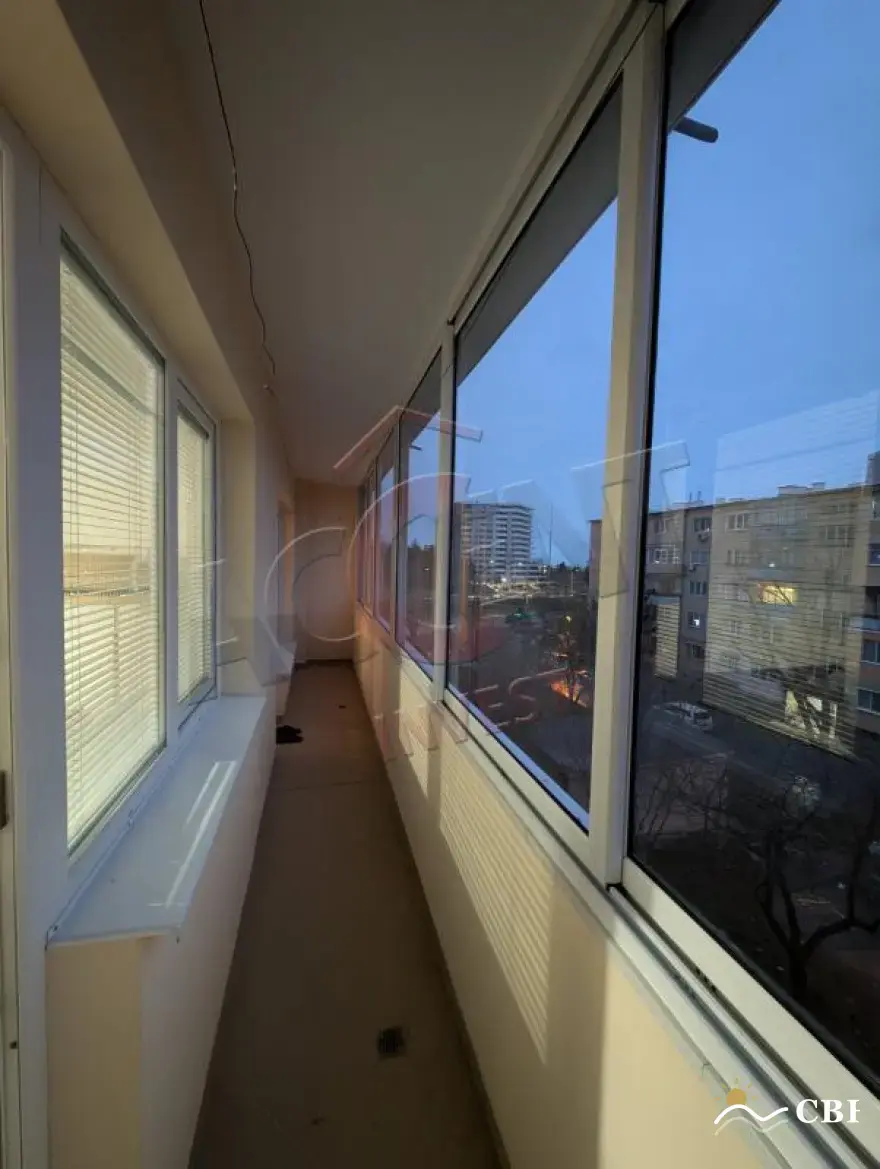 Apartment, 4-room, 336.7 m², in Varna. Photo 1 of 12. Varna, Black Sea, Bulgaria. Cheap Beach Holiday.