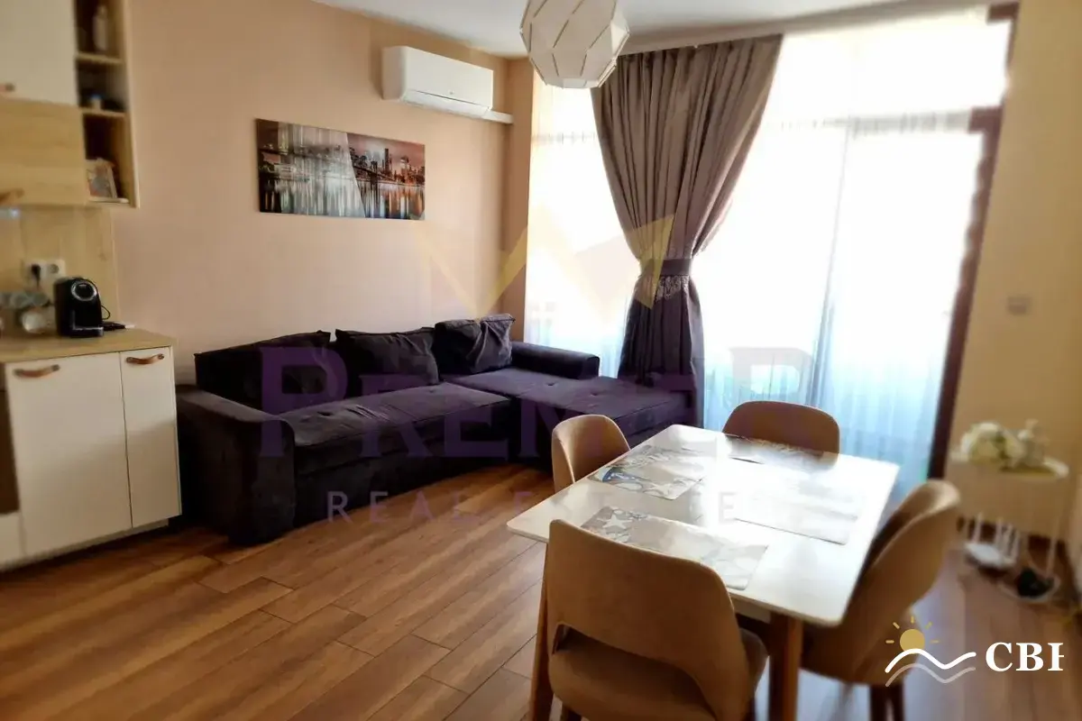 Apartment, 2-room, 67 m², in Varna. Photo 2 of 9. Varna, Black Sea, Bulgaria. Cheap Beach Holiday.