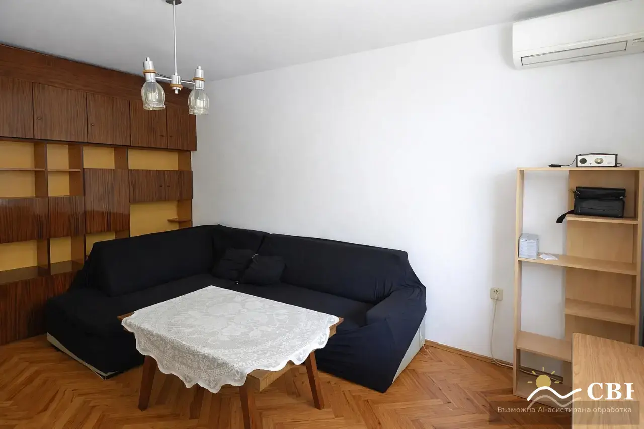 Apartment, 4-room, 90 m², in Varna. Photo 1 of 8. Varna, Black Sea, Bulgaria. Cheap Beach Holiday.