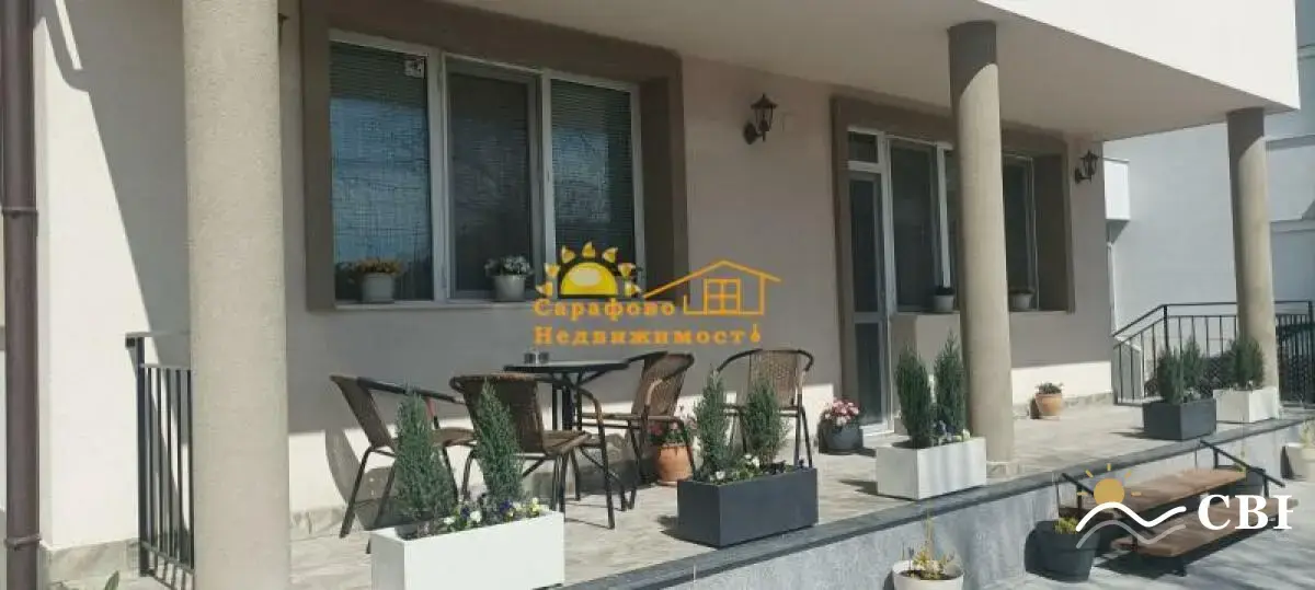 House, 1-room, 120 m², in Sarafovo. Photo 2 of 15. Sarafovo, Black Sea, Bulgaria. Cheap Beach Holiday.