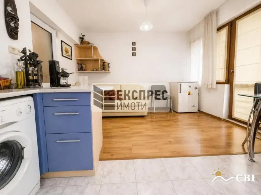 Apartment, 3-room, 85 m², in Varna. Photo 2 of 11. Varna, Black Sea, Bulgaria. Cheap Beach Holiday.