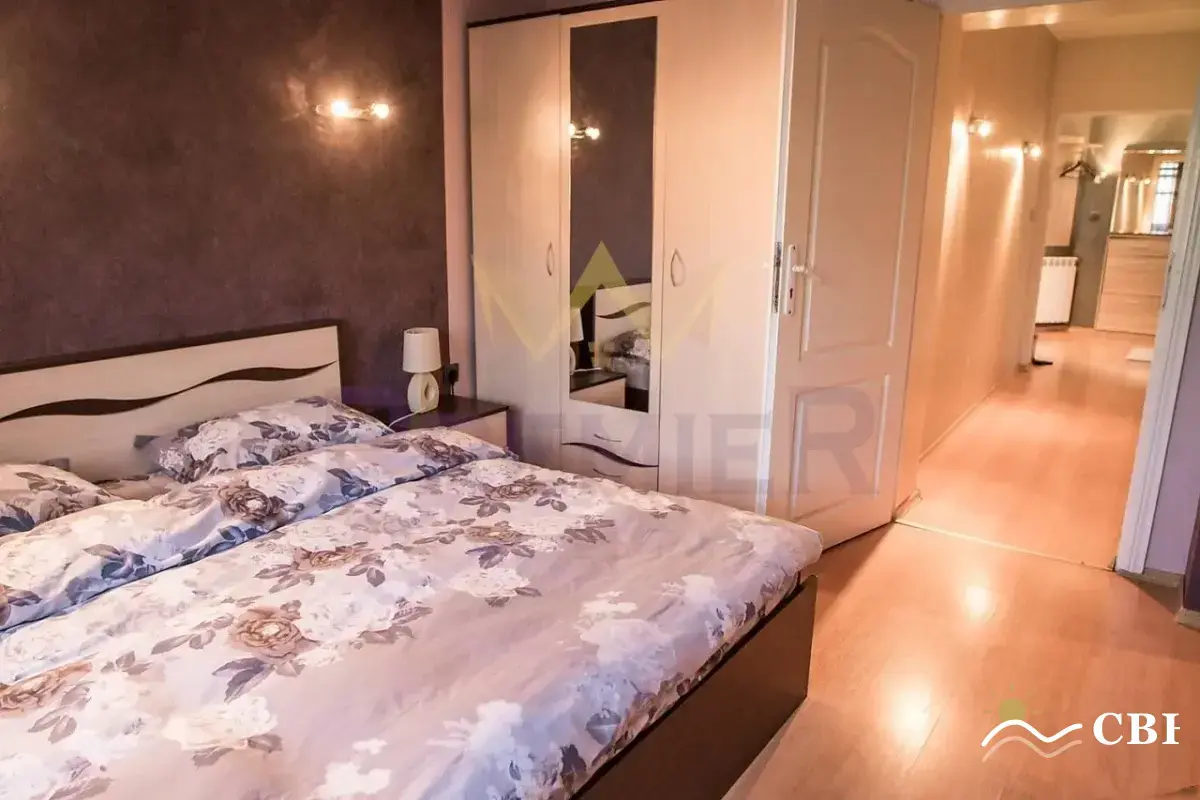 Apartment, 3-room, 200 m², in Varna. Photo 8 of 15. Varna, Black Sea, Bulgaria. Cheap Beach Holiday.
