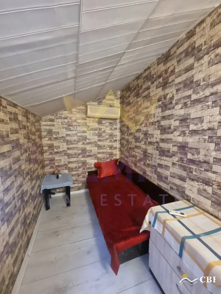 House, 1-room, 20 m², in Varna. Photo 1 of 4. Varna, Black Sea, Bulgaria. Cheap Beach Holiday.
