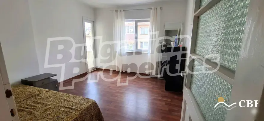 Apartment, 2-room, 60 m², in Pomorie. Photo 1 of 15. Pomorie, Black Sea, Bulgaria. Cheap Beach Holiday.