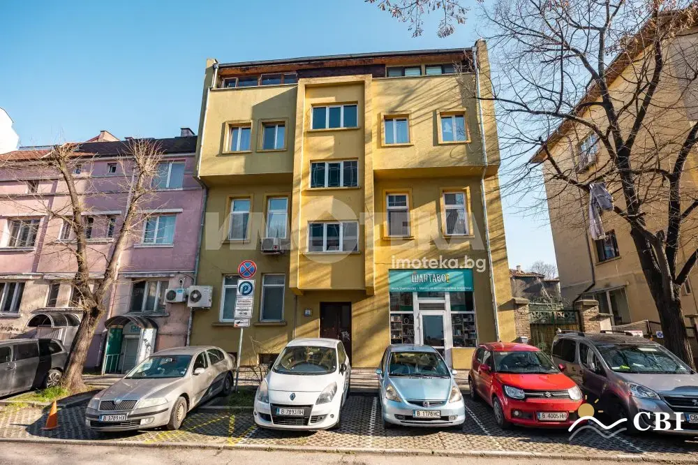 Apartment, 3-room, 90 m², in Varna. Photo 1 of 16. Varna, Black Sea, Bulgaria. Cheap Beach Holiday.
